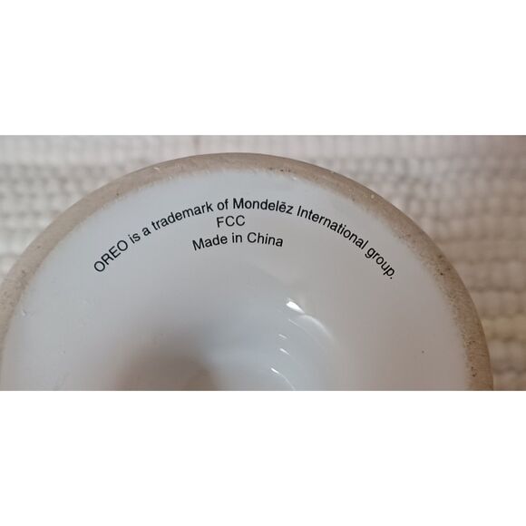 Set of Two Ceramic 7" Oreo Milkshake Glasses With Recipe - Picture 2 of 4